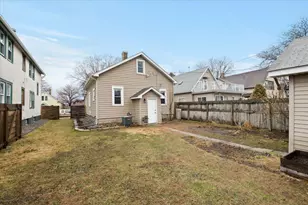 2627 Randolph St NE, Minneapolis, MN 55418 - Photo 33