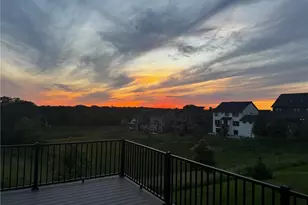 4263 Swallowtail Ln, Woodbury, MN 55129 - Photo 69