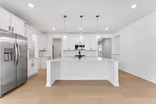 20016 Gaines Ct, Lakeville, MN 55044 - Photo 3