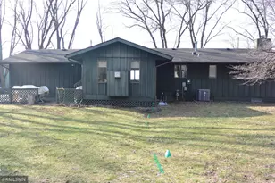 1235 1st St E, Glencoe, MN 55336 - Photo 5