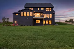 5813 S Century Ridge S, Woodbury, MN 55125 - Photo 3