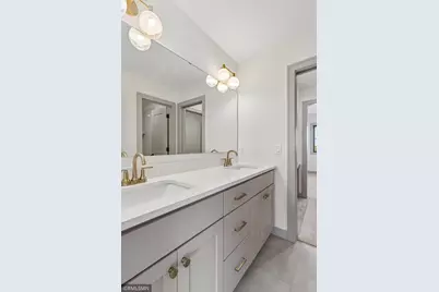 5813 S Century Ridge S, Woodbury, MN 55125 - Photo 81