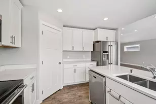 413 Grant Ave SE, Hutchinson, MN 55350 - Photo 11