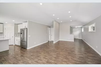 413 Grant Avenue SE, Hutchinson, MN 55350 - Photo 7