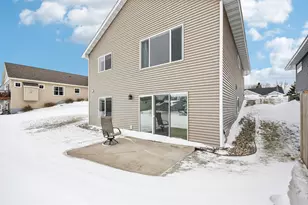 413 Grant Ave SE, Hutchinson, MN 55350 - Photo 37