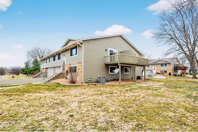 1272 Ferndale Street N, Maplewood, MN 55119 - Photo 3