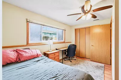 1272 Ferndale Street N, Maplewood, MN 55119 - Photo 11