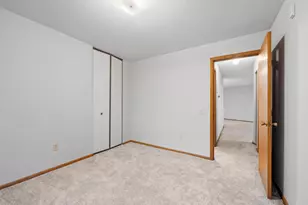 9141 Hwy 55, Golden Valley, MN 55427 - Photo 17