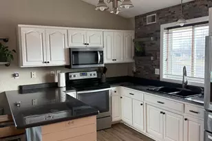 1271 Stone Ridge Rd, Sauk Rapids, MN 56379 - Photo 5