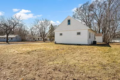 5205 Jersey Avenue N, Crystal, MN 55428 - Photo 19