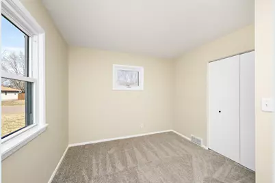 5205 Jersey Avenue N, Crystal, MN 55428 - Photo 9