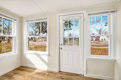 1148 Lawson Avenue E, Saint Paul, MN 55106 - Photo 3