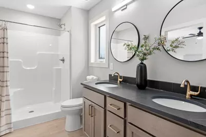 31715 Madison Road, Lindstrom, MN 55045 - Photo 19