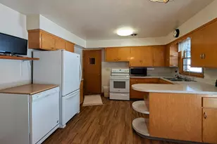 1430 N 4th St, Montevideo, MN 56265 - Photo 17