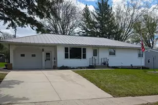 1430 N 4th St, Montevideo, MN 56265 - Photo 1