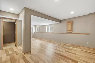 1005 Crystal Lake Rd W, Burnsville, MN 55306 - Photo 25