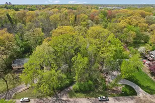 415 Magnolia Ln N, Plymouth, MN 55441 - Photo 43