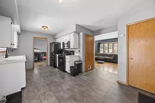 3215 Sprague Ave, Anoka, MN 55303 - Photo 9