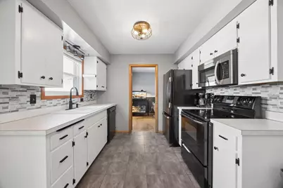 3215 Sprague Avenue, Anoka, MN 55303 - Photo 5