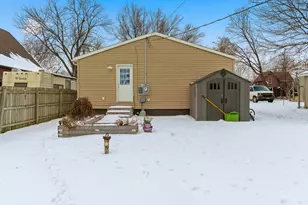 605 Le Hillier St, Mankato, MN 56001 - Photo 23
