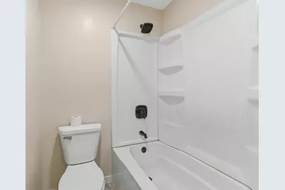 605 Le Hillier Street, Mankato, MN 56001 - Photo 15