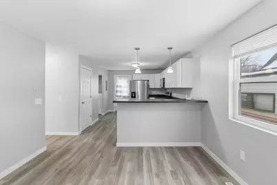 605 Le Hillier Street, Mankato, MN 56001 - Photo 5