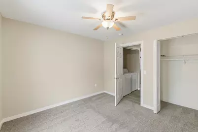 605 Le Hillier Street, Mankato, MN 56001 - Photo 17