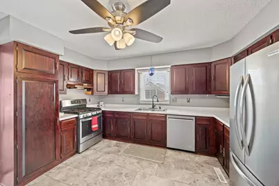 213 Jennifer Lane, Jordan, MN 55352 - Photo 7