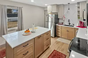 922 S State St, Fairmont, MN 56031 - Photo 9