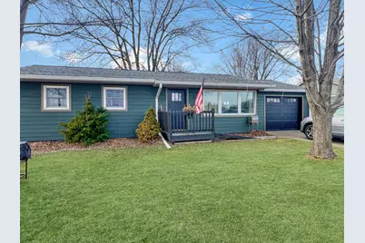 922 S State Street, Fairmont, MN 56031 - Photo 1