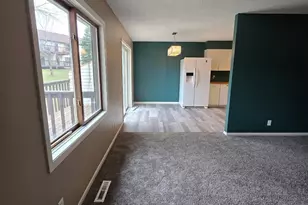 5 Crusader Ave E, West Saint Paul, MN 55118 - Photo 3