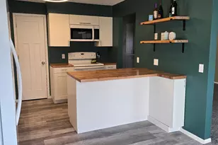 5 Crusader Ave E, West Saint Paul, MN 55118 - Photo 5