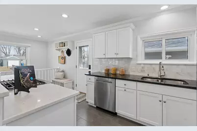 7201 Upton Avenue S, Richfield, MN 55423 - Photo 11