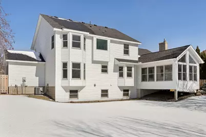 180 Red Oaks Drive, Vadnais Heights, MN 55127 - Photo 57