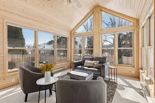 180 Red Oaks Dr, Vadnais Heights, MN 55127 - Photo 19