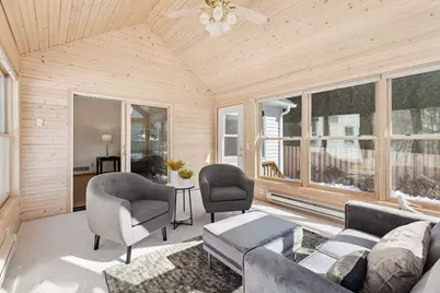 180 Red Oaks Drive, Vadnais Heights, MN 55127 - Photo 21