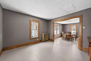 817 Minnehaha Ave W, Saint Paul, MN 55104 - Photo 5