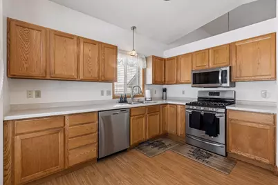 6541 88th Avenue N, Brooklyn Park, MN 55445 - Photo 3