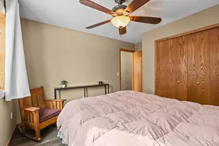 2204 Valley Dr, Northfield, MN 55057 - Photo 9