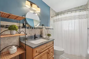 6933 1st Ave S, Richfield, MN 55423 - Photo 15