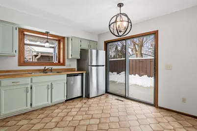 11250 Red Fox Drive, Maple Grove, MN 55369 - Photo 9