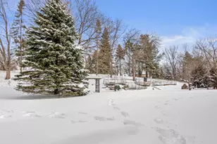 11250 Red Fox Dr, Maple Grove, MN 55369 - Photo 33