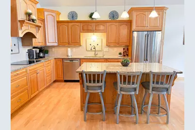 521 E Summit Street, Battle Lake, MN 56515 - Photo 11