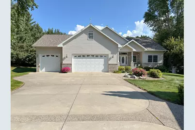 521 E Summit Street, Battle Lake, MN 56515 - Photo 67
