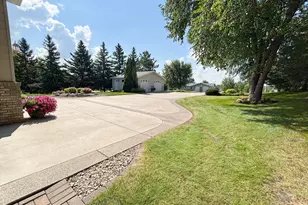 521 E Summit St, Battle Lake, MN 56515 - Photo 65