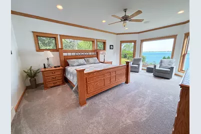 521 E Summit Street, Battle Lake, MN 56515 - Photo 15
