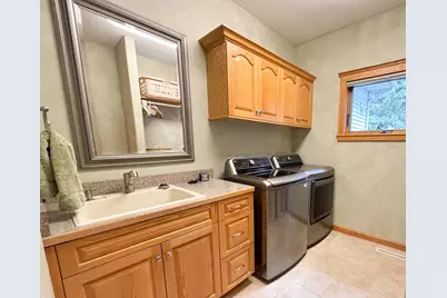 521 E Summit Street, Battle Lake, MN 56515 - Photo 25