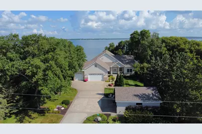 521 E Summit Street, Battle Lake, MN 56515 - Photo 69