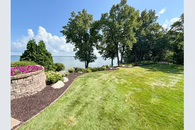 521 E Summit Street, Battle Lake, MN 56515 - Photo 45
