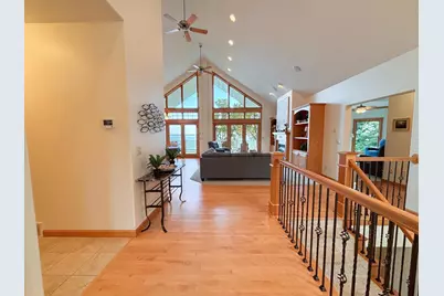 521 E Summit Street, Battle Lake, MN 56515 - Photo 7